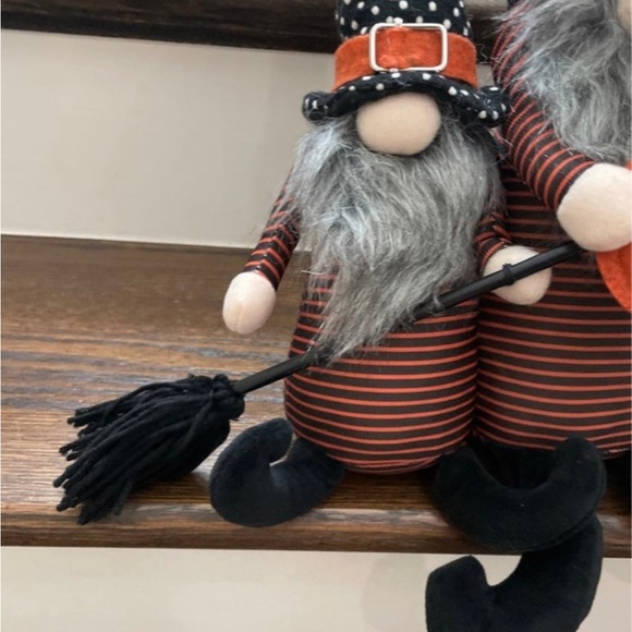 HALLOW HOME HALLOWEEN TRIO OF GNOMES - Picture 6 of 7